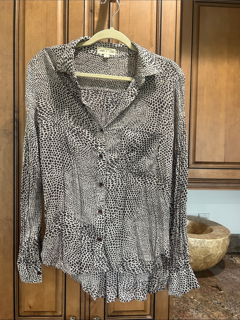 cloth & stone Black and White Printed Button-Down Shirt